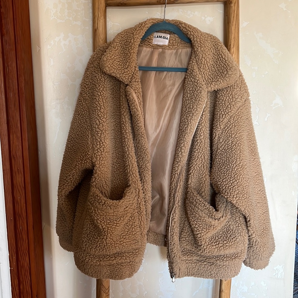 Cozy teddy oversized jacket!